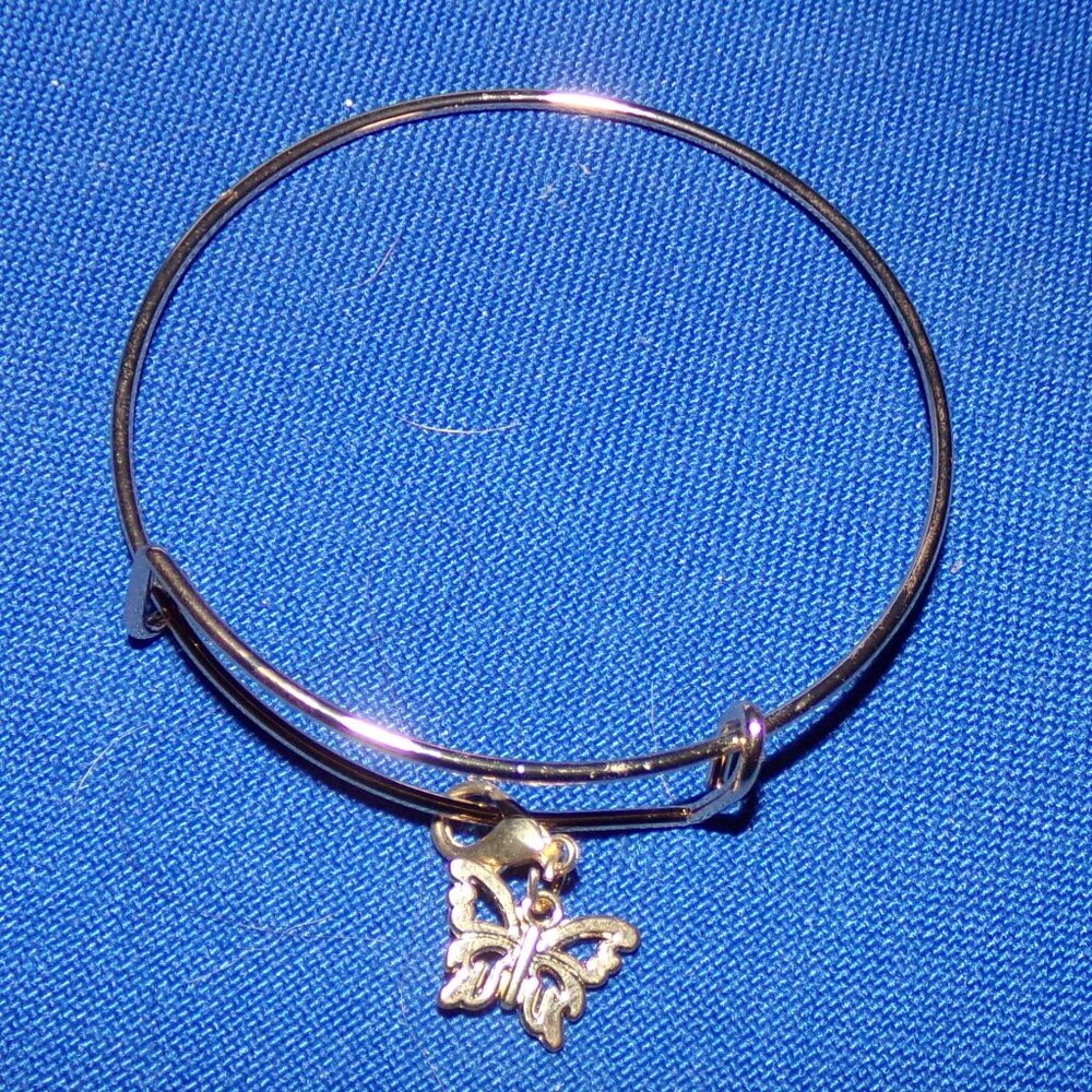 New - Bangle Charm Bracelet & Butterfly Charm - 8inch - Yellow Gold-Tone